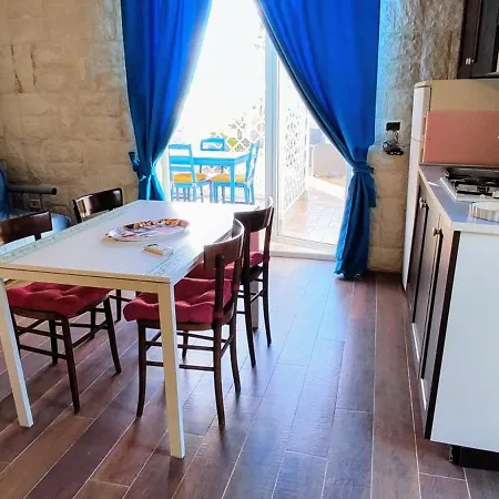 Villa 4 Posti Letto 100 Metri Dal Mare Torre Chianca