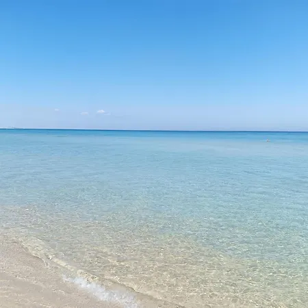 Sleeps 4 In A 100m From The Sandy Sea וילה טורה קיאנקה